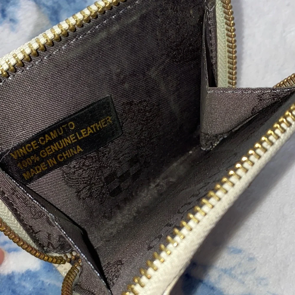 Vince Camuto Metallic Ivory Croc-Embossed Zip Wallet - Picture 2 of 3